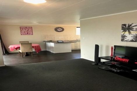 Photo of property in 6c Breckons Avenue, Nawton, Hamilton, 3200