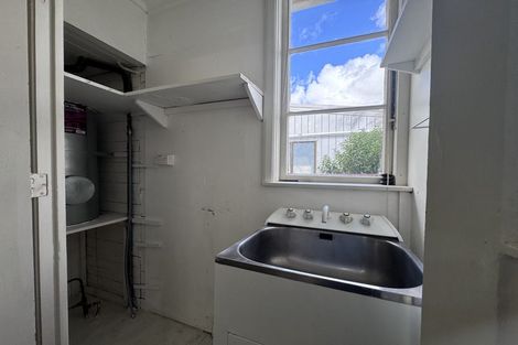 Photo of property in 24 Aorangi Street, Feilding, 4702