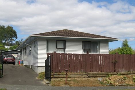 Photo of property in 14 Indiana Grove, Totara Park, Upper Hutt, 5018