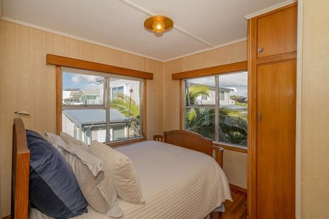 Photo of property in 133 Captain Cook Road, Cooks Beach, Whitianga, 3591