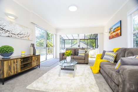 Photo of property in 13 Orsova Place, Lynfield, Auckland, 1042