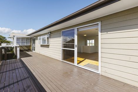 Photo of property in 3/3 Clarks Beach Road, Clarks Beach, 2122