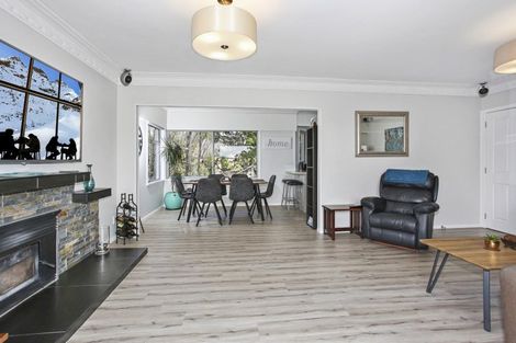Photo of property in 13 Hanover Place, Pahurehure, Papakura, 2113