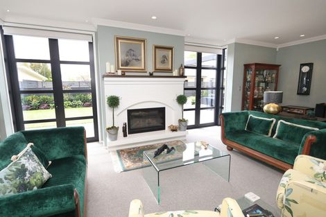 Photo of property in 99 Oak Grove, Ashburton, 7700