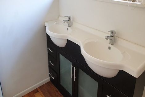 Photo of property in 35 Duck Creek Road, Stillwater, Silverdale, 0993