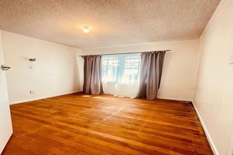 Photo of property in 24 Eastdale Road, Avondale, Auckland, 1026