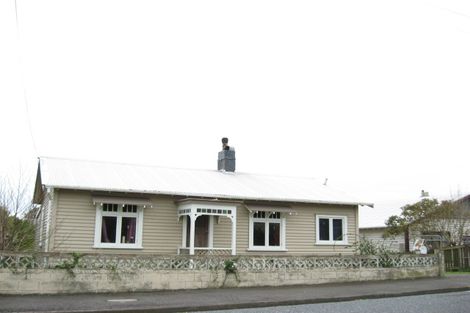 Photo of property in 69 Clemow Road, Fitzroy, New Plymouth, 4312