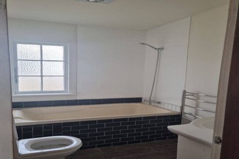 Photo of property in 7a Karaka Street, Castlecliff, Whanganui, 4501