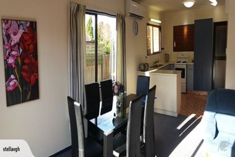 Photo of property in 6 Orchard Place, Lynmore, Rotorua, 3010