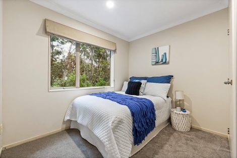 Photo of property in 77c Colwill Road, Massey, Auckland, 0614