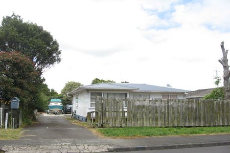 Photo of property in 42 Jupiter Street, Rosehill, Papakura, 2113