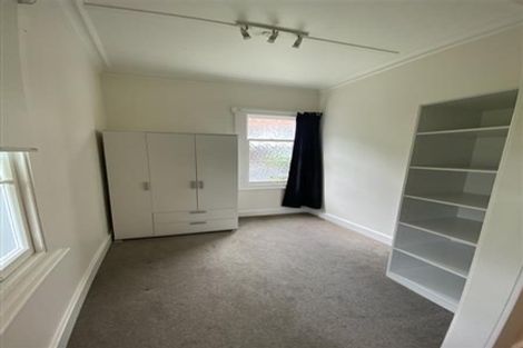 Photo of property in 15 Hillside Crescent South, Leigh, Auckland, 0985