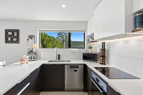 Photo of property in 70d Stanley Road, Glenfield, Auckland, 0629