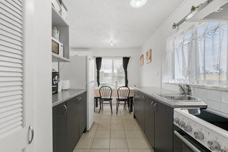 Photo of property in 1/12 Tamworth Close, Manurewa, Auckland, 2102