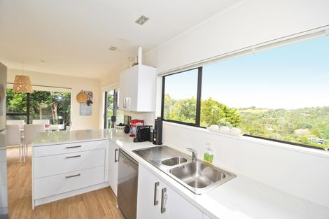 Photo of property in 3 Kendale Drive, Leigh, 0985