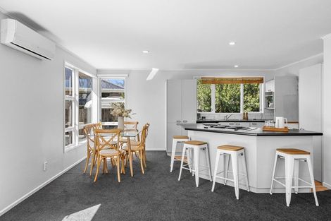 Photo of property in 382 Mairehau Road, Parklands, Christchurch, 8083