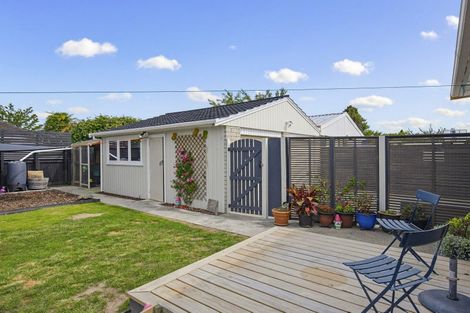 Photo of property in 28 Marlborough Street, Levin, 5510
