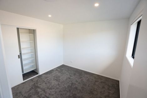 Photo of property in 2/176 Cambridge Terrace, Fairfield, Lower Hutt, 5011