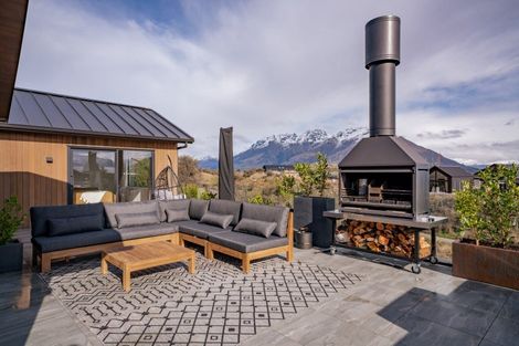 Photo of property in 9 Big Valley Drive, Jacks Point, Queenstown, 9371
