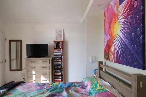 Photo of property in Henry Walton Flats, 8/2 Upper Queen Street, Auckland Central, Auckland, 1010