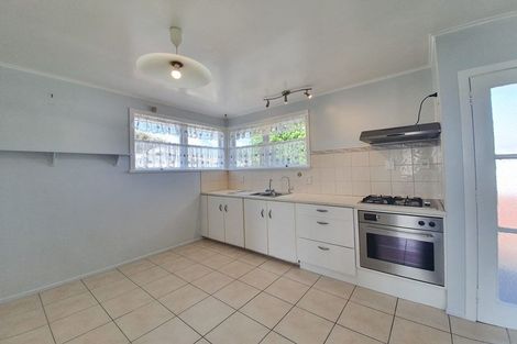Photo of property in 133 Riverpark Crescent, Henderson, Auckland, 0610