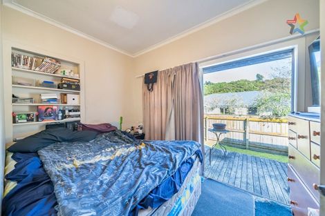 Photo of property in 88 Stokes Valley Road, Stokes Valley, Lower Hutt, 5019