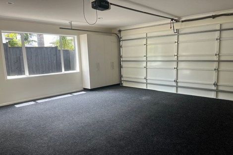 Photo of property in 9 Swindon Close, Mellons Bay, Auckland, 2014