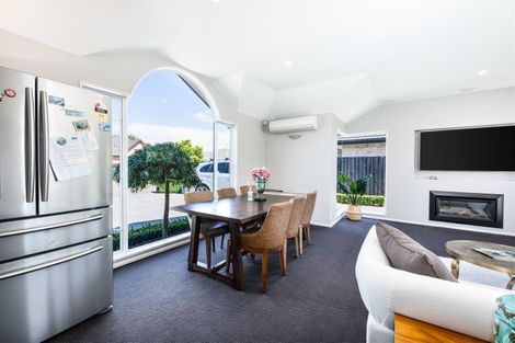 Photo of property in 10 Lady Nugent Lane, Halswell, Christchurch, 8025