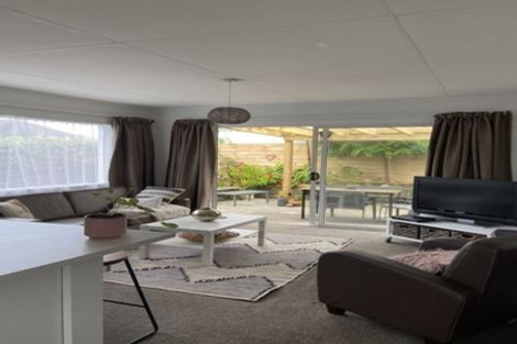 Photo of property in 28a Moulton Street, Moturoa, New Plymouth, 4310