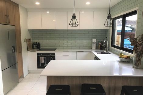 Photo of property in 12/3 Glen Road, Browns Bay, Auckland, 0630