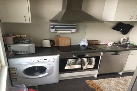 Photo of property in 17 Portland Crescent, Thorndon, Wellington, 6011