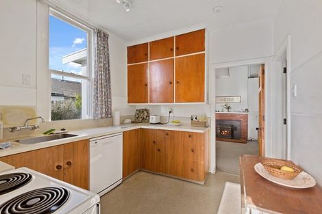 Photo of property in 204 Riccarton Road, Riccarton, Christchurch, 8041