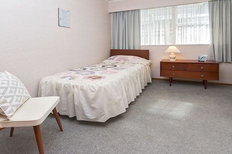 Photo of property in 40 Rodney Street, Howick, Auckland, 2014