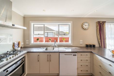 Photo of property in 80 Fraser Crescent, Elderslea, Upper Hutt, 5018