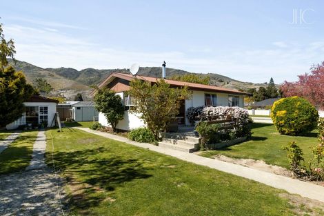 Photo of property in 8 Sunhaven Cove, Cromwell, 9310