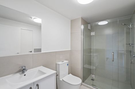 Photo of property in 3d/4045 Great North Road, Glen Eden, Auckland, 0602