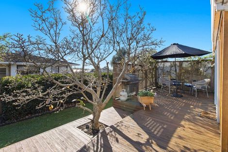 Photo of property in 5 Smeaton Road, Bell Block, New Plymouth, 4312