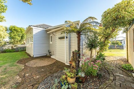 Photo of property in 27 Niblett Street, Whanganui, 4500