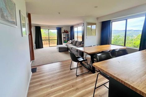 Photo of property in 35 Westhaven Drive, Tawa, Wellington, 5028