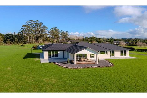 Photo of property in 129 Waitotara Drive, Waipapa, 0230
