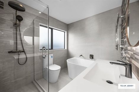 Photo of property in 339b Bucklands Beach Road, Bucklands Beach, Auckland, 2012