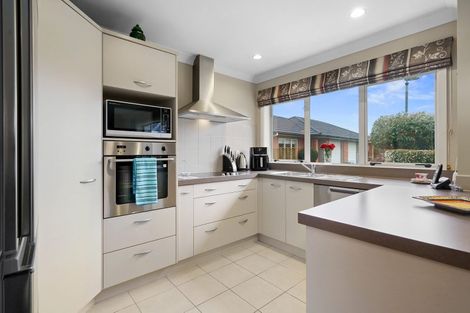 Photo of property in 18 Burr Street, Cambridge, 3434