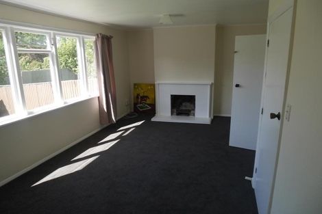 Photo of property in Silver Birch Court, 2/567u High Street, Boulcott, Lower Hutt, 5010
