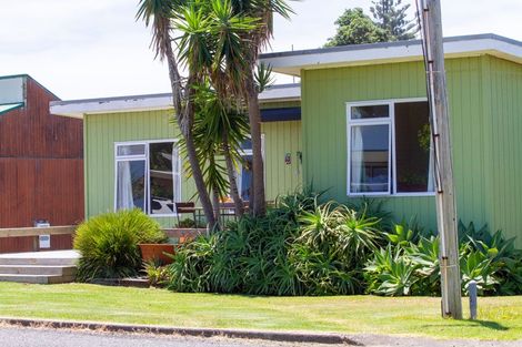 Photo of property in 53a Hillview Road, Waihi Beach, 3611