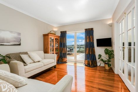 Photo of property in 61 Seaview Road, Paremata, Porirua, 5024