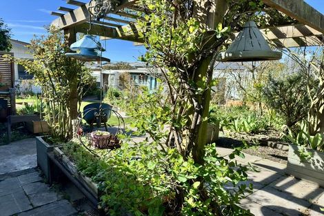 Photo of property in 37 Kinley Street, Rangiora, 7400