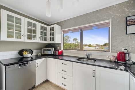 Photo of property in 150a Charles Street, Westshore, Napier, 4110