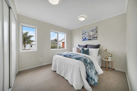 Photo of property in 60 Station Street, Hobsonville, Auckland, 0616