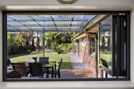 Photo of property in 57 Oteki Park Drive, Welcome Bay, Tauranga, 3112