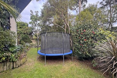 Photo of property in 8 Langstone Place, Chatswood, Auckland, 0626